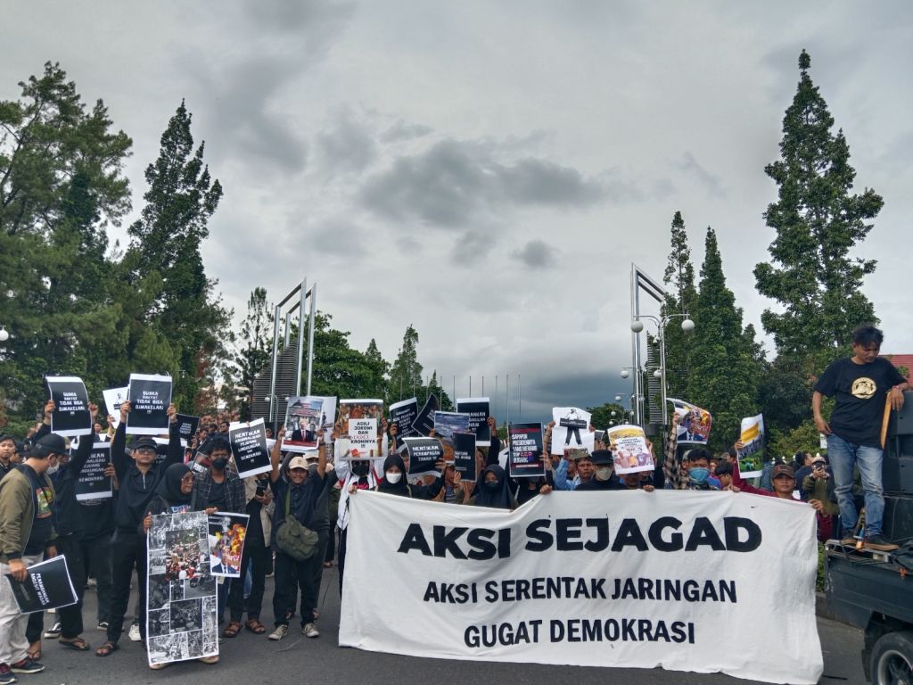 Ratusan Mahasiswa Yogyakarta Turun ke Jalan Protes Kondisi Demokrasi Jelang Pemilu