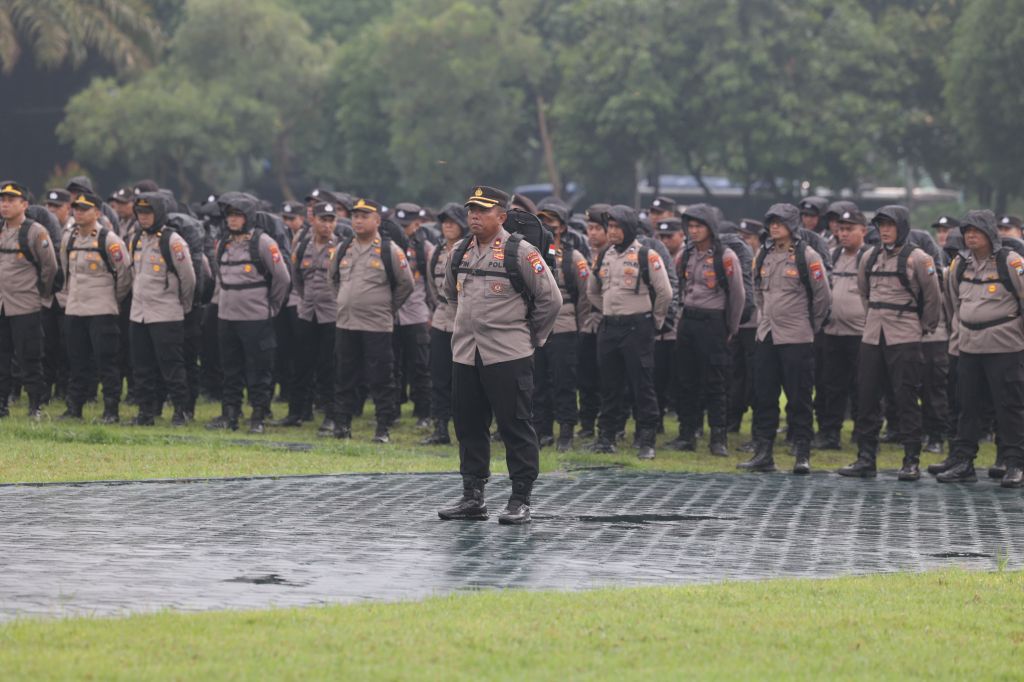 Kapolda Jatim Berangkatkan 1.013 Personel Amankan Pemilu 2024
