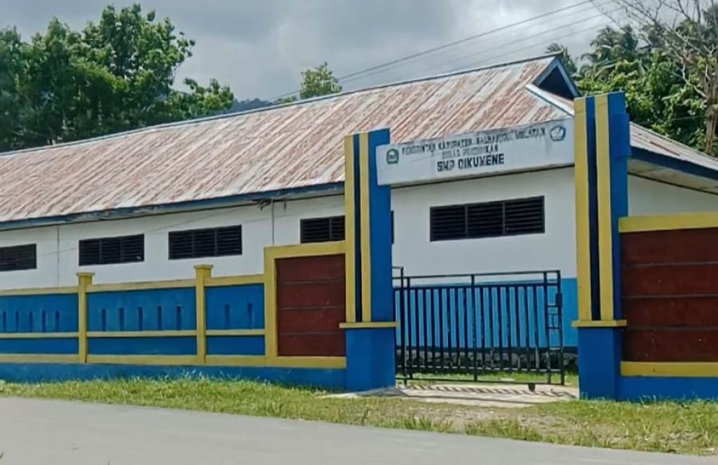 Dinas Pendidikan Halmahera Menjadi Sorotan